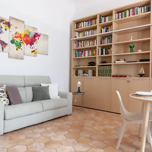 https://professors-house-in-porta-pia.it-romehotels.com